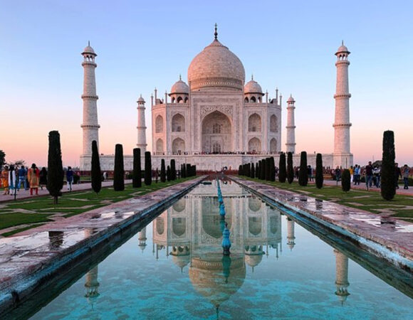 Taj Mahal Tour From Delhi By Car